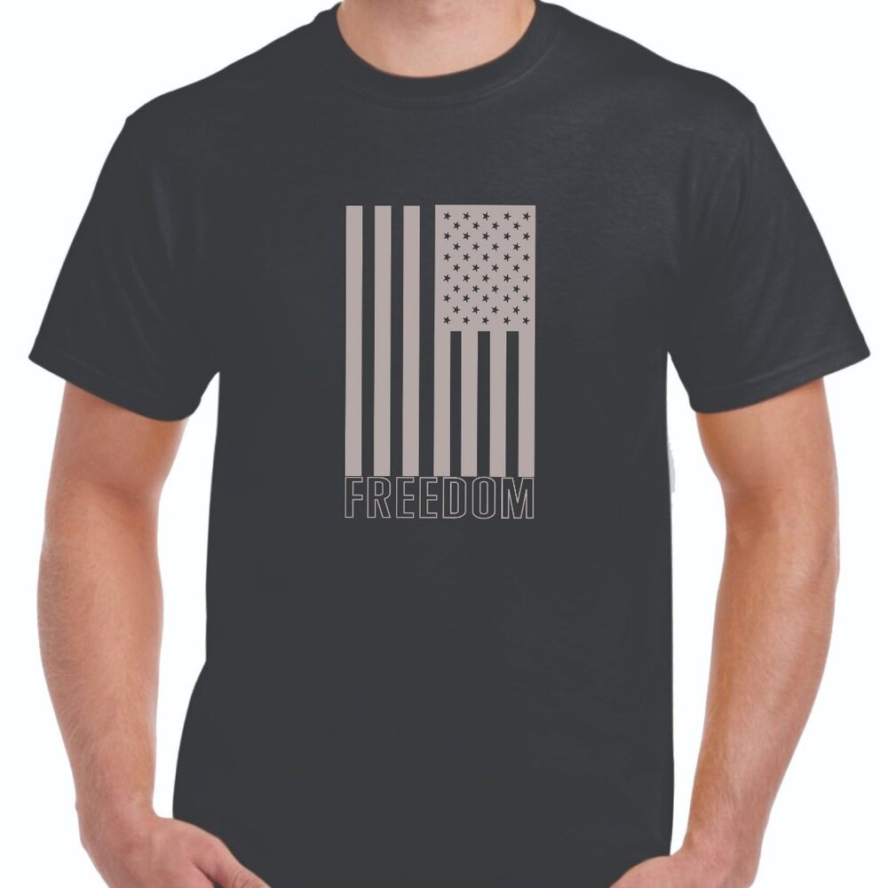 FREEDOM USA TEE SHIRT - BRAND NEW APPAREL